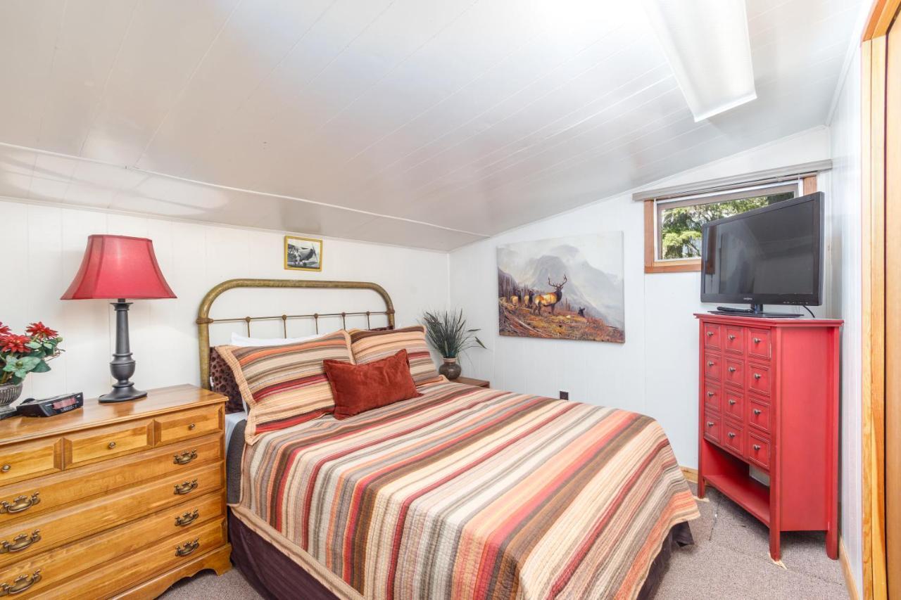 Alpine Meadows Log Cabin Гирдвуд Экстерьер фото