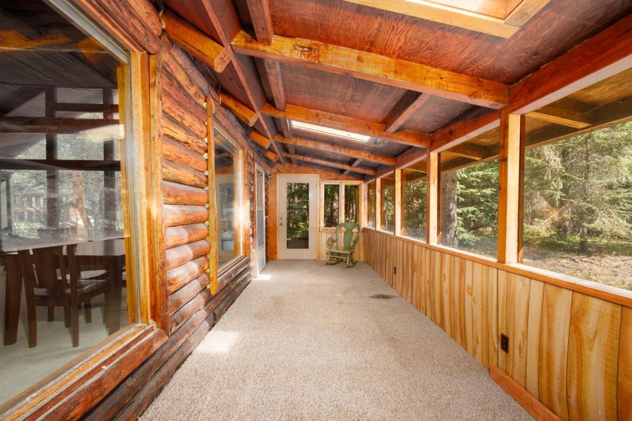 Alpine Meadows Log Cabin Гирдвуд Экстерьер фото